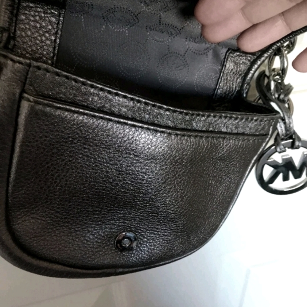 Michael Kors Gray Fur And Leather Crossbody Bag NWT - Picture 11 of 15